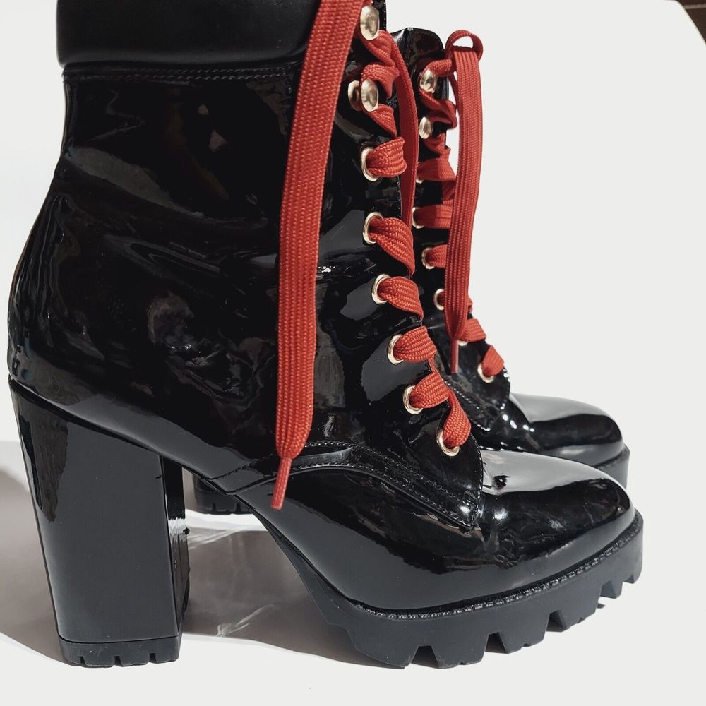 Forever 21 Chunky Heel Boots Shiny Black Red Laces Size 7.5 Lace Up - Picture 6 of 12